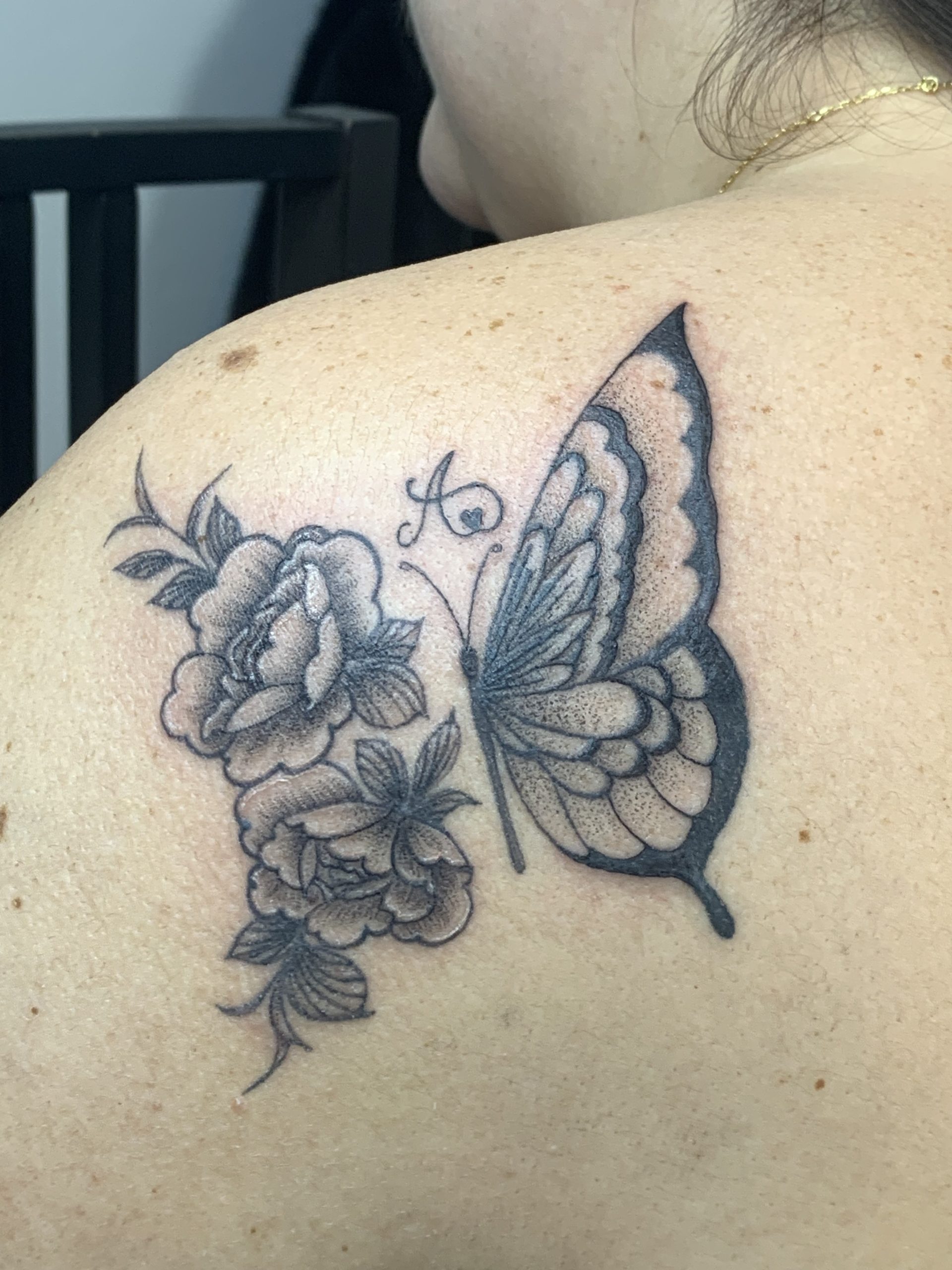 tatouage-papillon-bordeaux